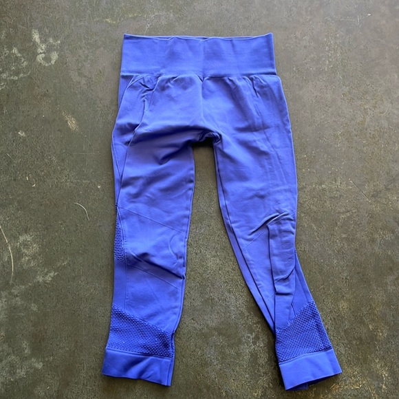 Nux capris sz M - Picture 2 of 8